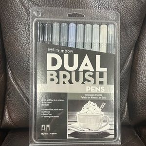 Tombow Dual Brush Pens, 10 pieces